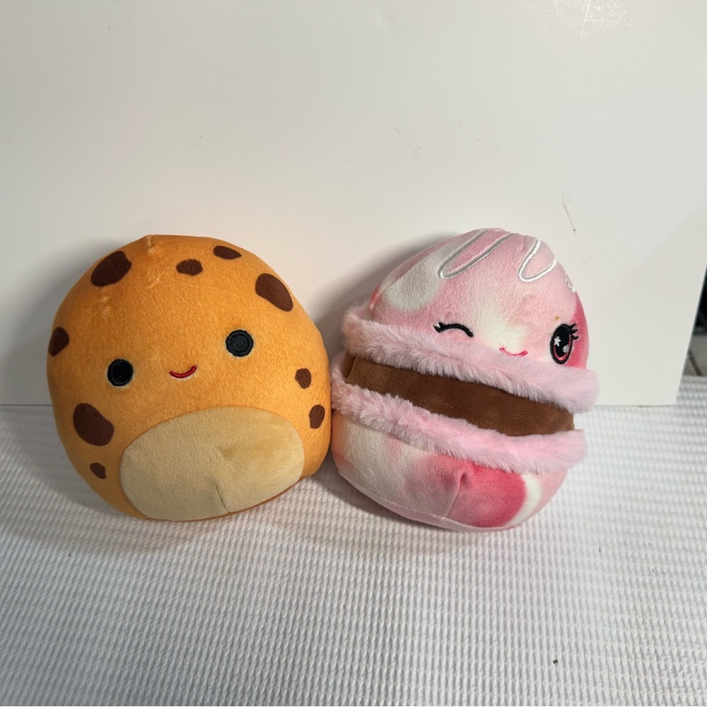 Cute Squishmallows Cookie and Macaron